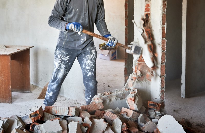 如何讓老屋翻新順利進行，最重要的第一步-拆除工程
